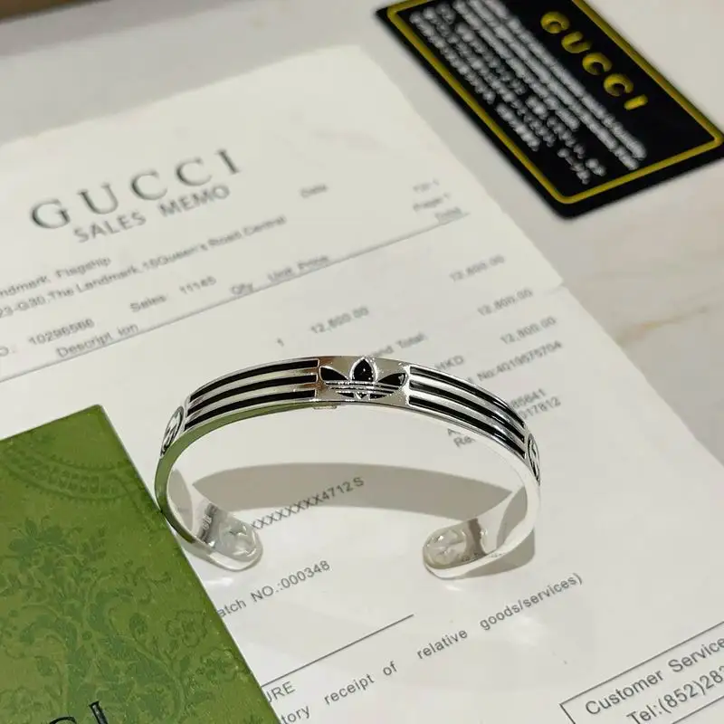 Gucci Bracelet 06yxh25